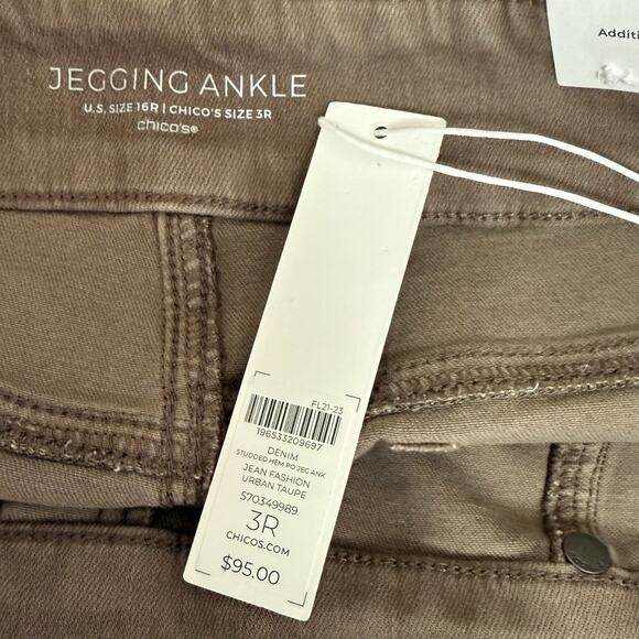 Chicos Jegging Jeans Women's 16 Brown Worn Look Stretchy Button Accent Ankle - Picture 5 of 8